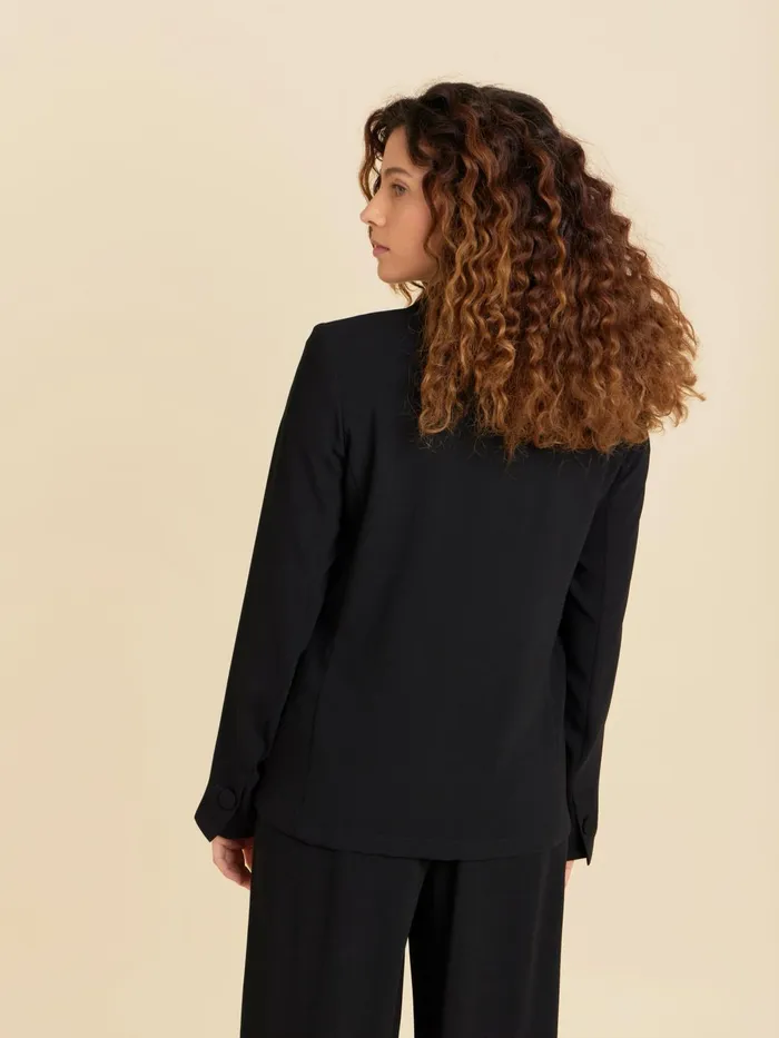 Agns B Jackets and Coats Women Black Unlined Crepe Suit Jacket