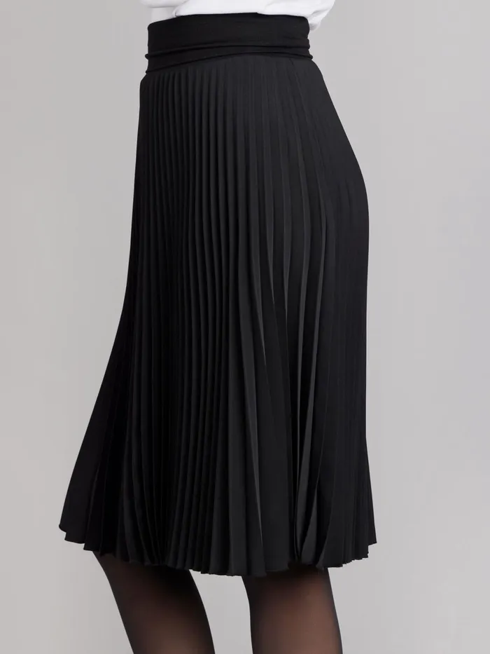 Agns B Skirts and Shorts Women Black Baa Pleated Skirt