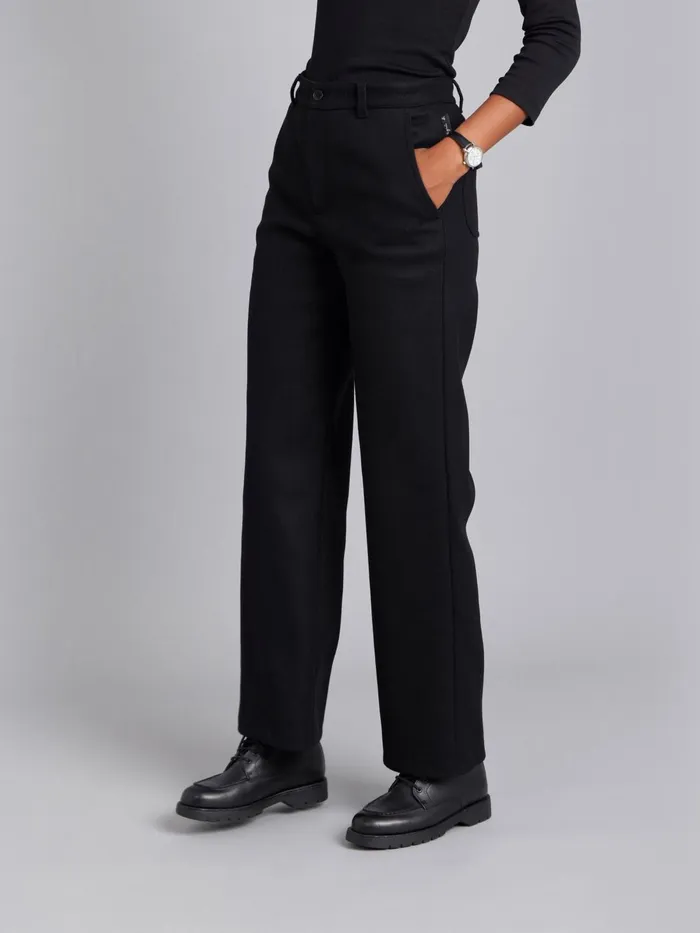 Agns B Trousers and Jeans Women Black Wool Glen Trousers