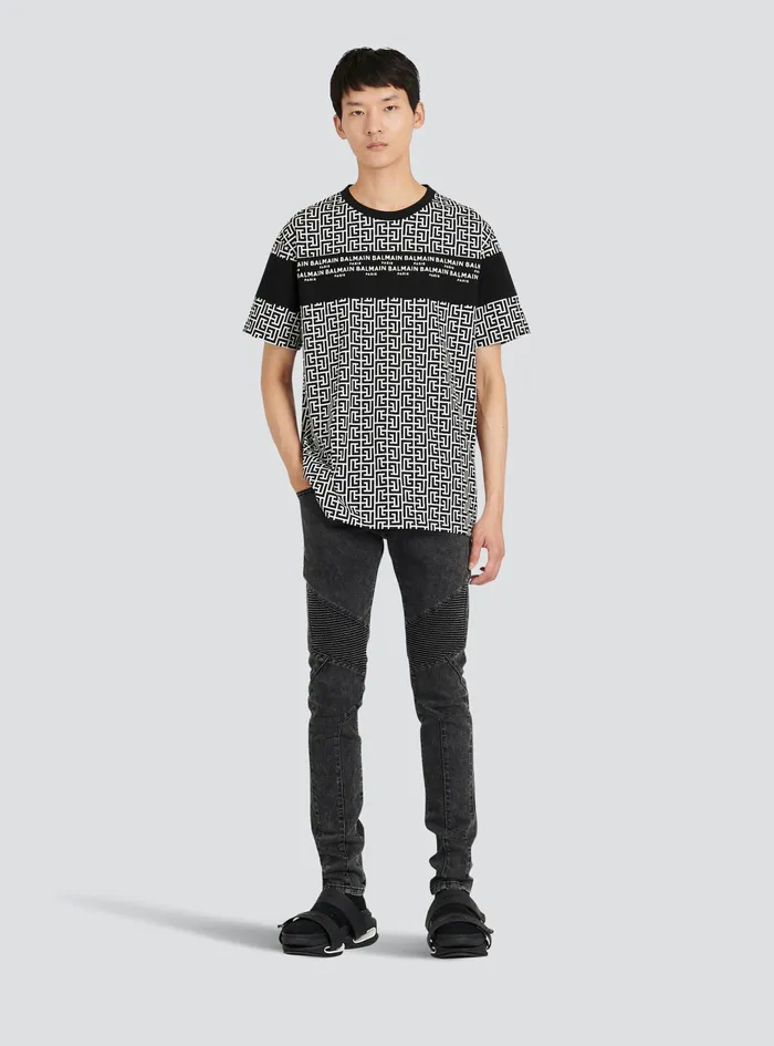 Balmain TShirts Mens Oversized Cotton TShirt With Balmain Monogram Print Black Balmain TShirts Mens Oversized Cotton TShirt With Balmain Monogram Print Black