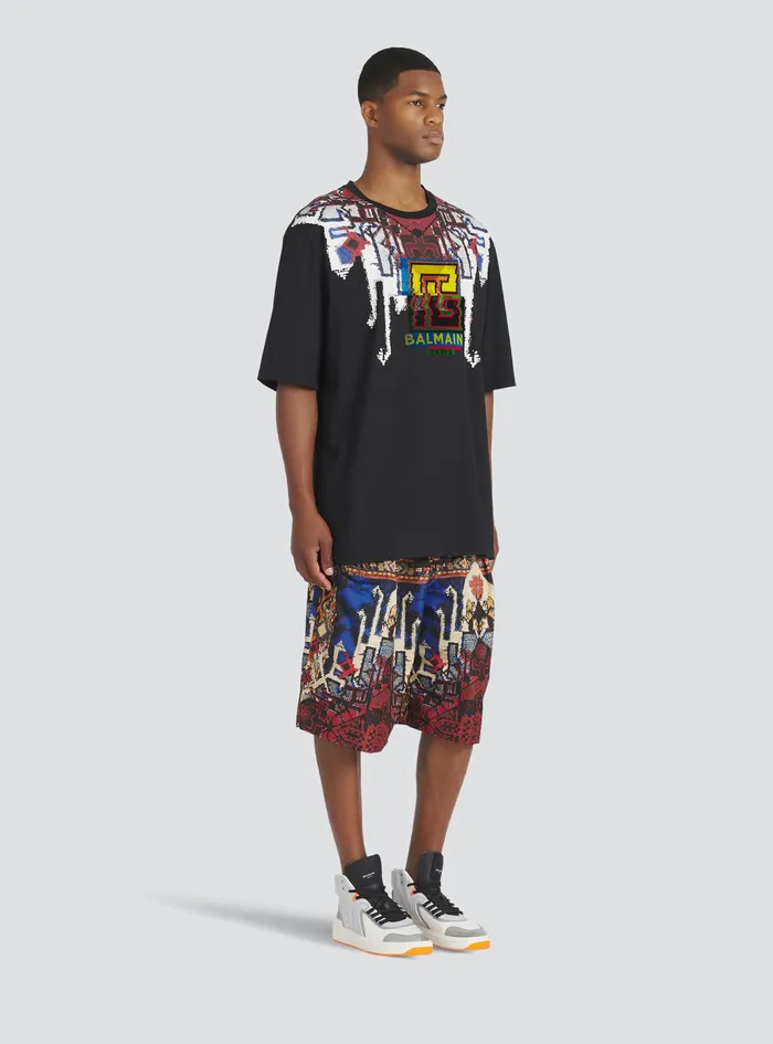 Balmain TShirts Mens Oversized EcoDesigned Cotton TShirt With Multicolor Balmain Logo Print Black Balmain TShirts Mens Oversized EcoDesigned Cotton TShirt With Multicolor Balmain Logo Print Black