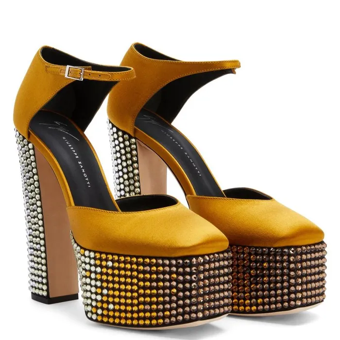 Bebe Strass Yellow Women Giuseppe Zanotti Sandals