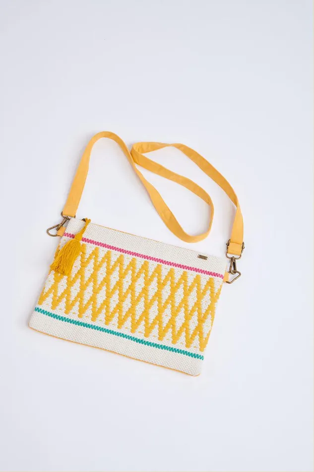 Clutch Yellow 8211 ARON SERRA Yellow Women Banana Moon Totes and Beach Bags