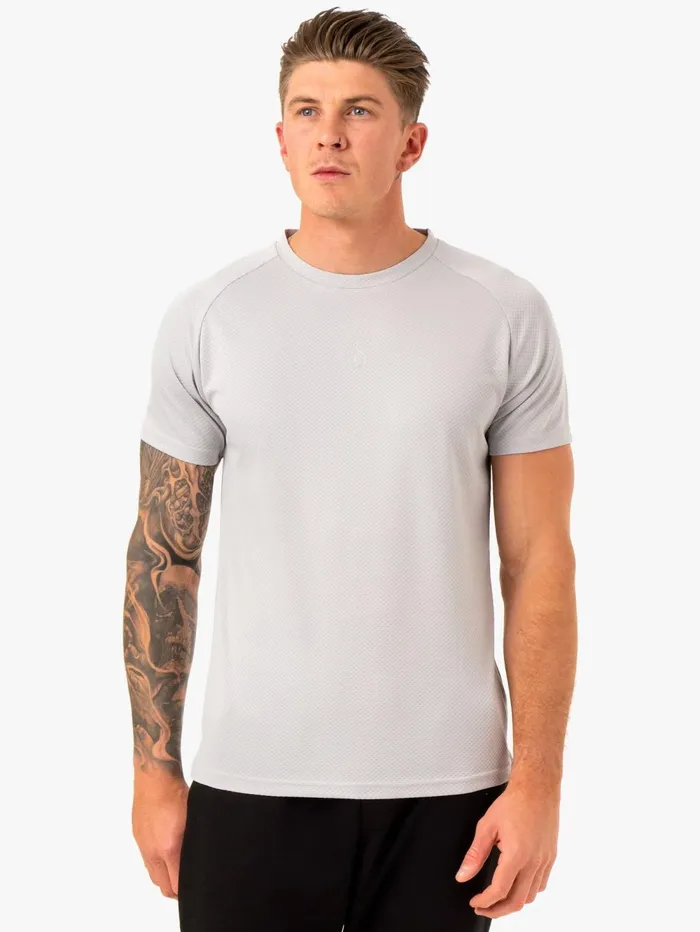Enhance TShirt 8211 Snow Grey Men Ryderwear TShirts