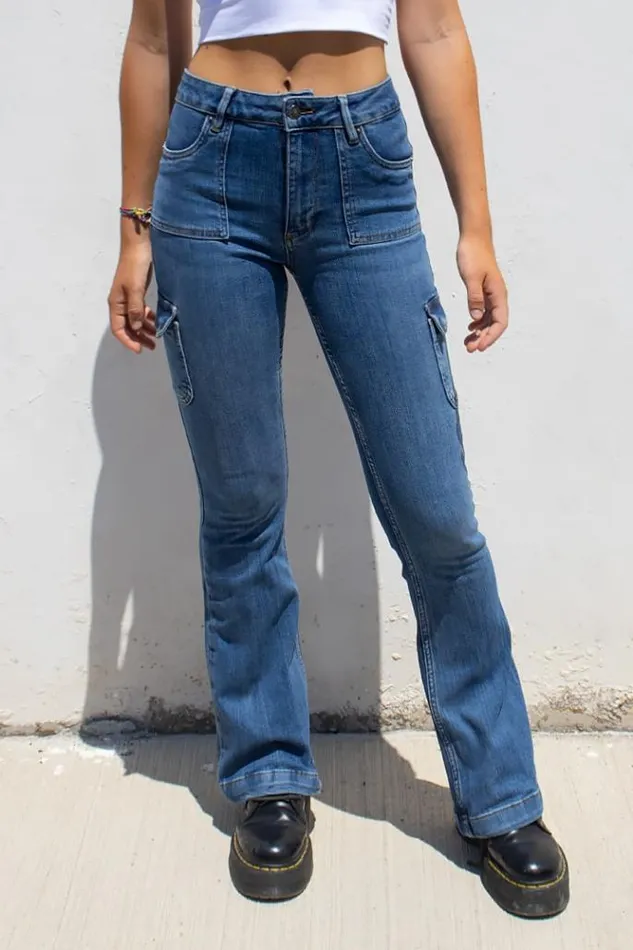 Flared Pockets Jeans Women Subdued Denim