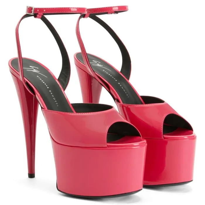 Gz Aida Fucsia Women Giuseppe Zanotti Sandals