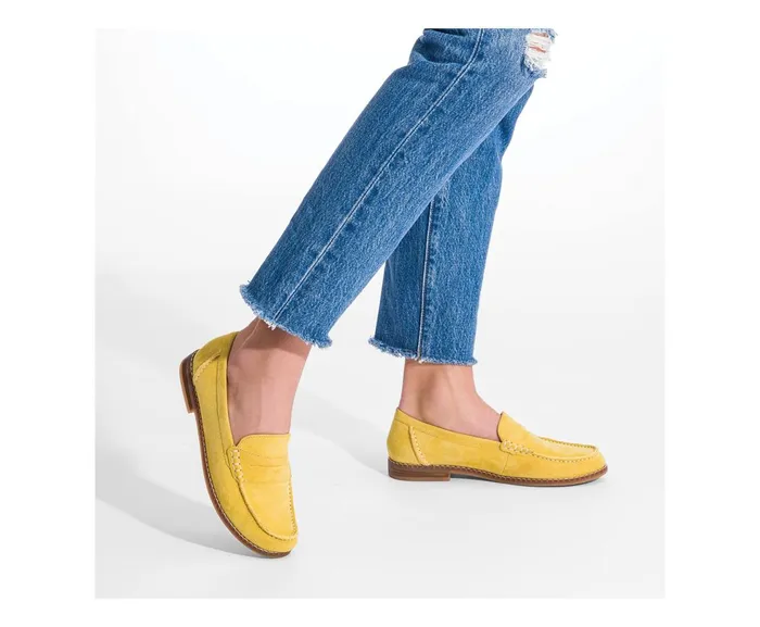 Hush Puppies Flats and SlipOns Wren Loafer Corsair Suede 8211 Women