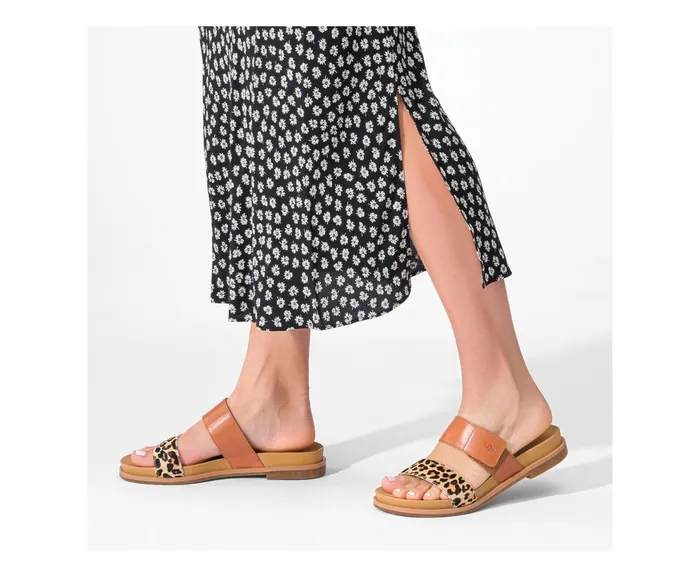 Hush Puppies Sandals Lilly 2 Band Slide Amber Brownleopard Leather 8211 Women