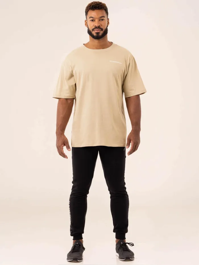 Industry Oversized TShirt 8211 Sandstone Men Ryderwear Tops