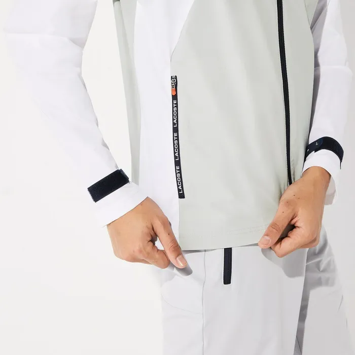 Jackets and Coats Lacoste Mens SPORT Light WaterResistant Zip Golf Jacket WhiteLight GreyNavy BlueRed Shop Online