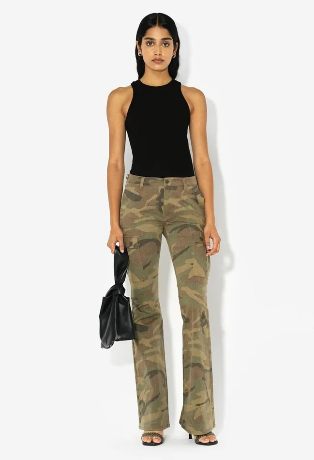John Elliott Bottoms Low Rise Boot Cut Cargo Camo 8211 Women