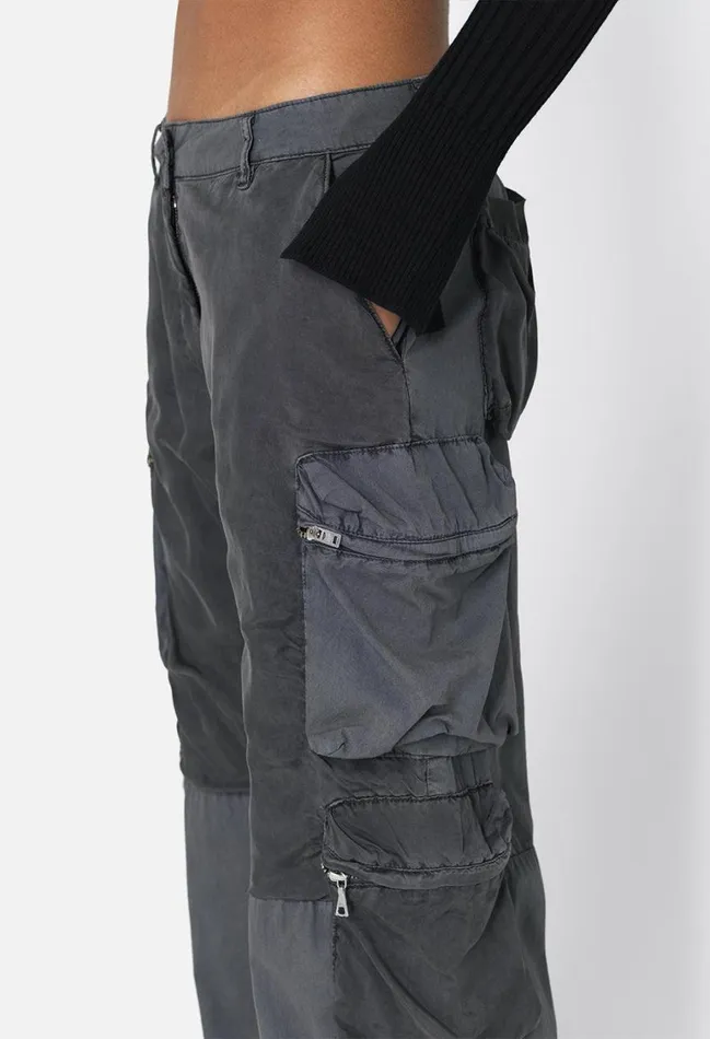 John Elliott Bottoms Parachute Cargo Washed Black 8211 Women John Elliott Bottoms Parachute Cargo Washed Black 8211 Women