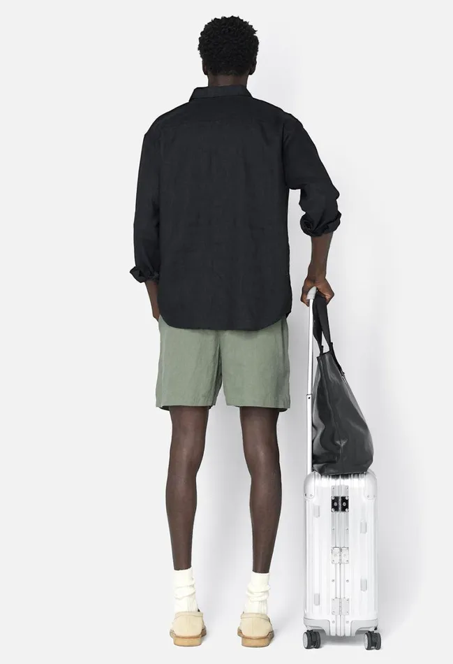 John Elliott Shorts Linen Easy Short Sage 8211 Men John Elliott Shorts Linen Easy Short Sage 8211 Men
