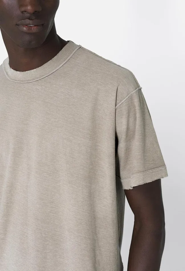 John Elliott Tees Folsom Reversed Cropped Tee Vintage Khaki 8211 Men John Elliott Tees Folsom Reversed Cropped Tee Vintage Khaki 8211 Men