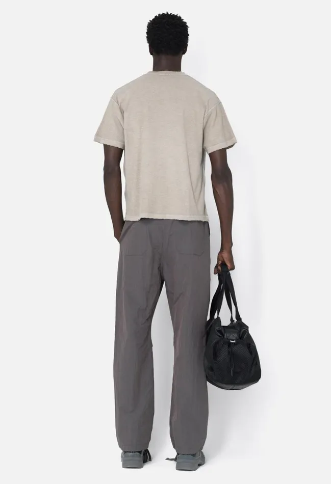 John Elliott Tees Folsom Reversed Cropped Tee Vintage Khaki 8211 Men John Elliott Tees Folsom Reversed Cropped Tee Vintage Khaki 8211 Men