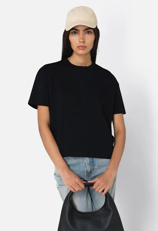 John Elliott Tops Finley Boxy Tee Black 8211 Women