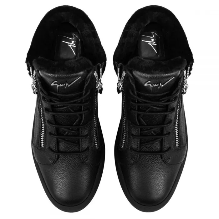 Kriss Winter Black Men Giuseppe Zanotti Sneakers