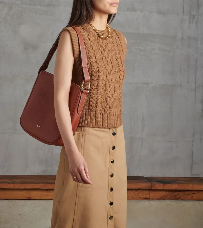 Le Tanneur Crossbody Bags Women MidSized Hobo Bag In Grained Leather Mahogany Brown