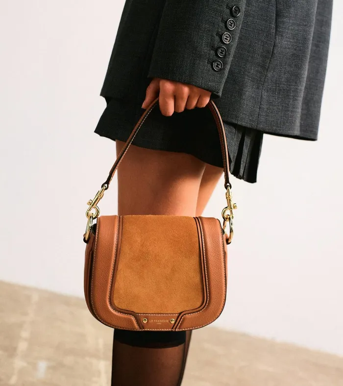 Le Tanneur Crossbody Bags Women Small Cross Body Bag In Grained Leather And Nubuck Brown Tan