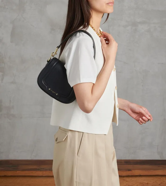 Le Tanneur Crossbody Bags Women Small Crossbody Bag In Grained Leather Black