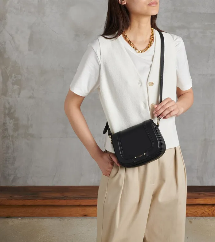 Le Tanneur Crossbody Bags Women Small Crossbody Bag In Grained Leather Black
