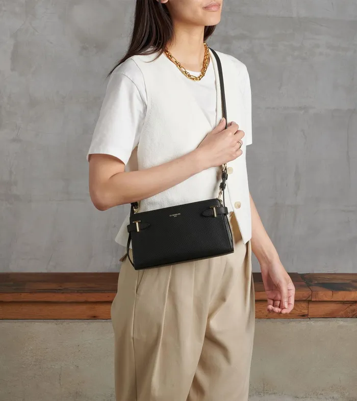 Le Tanneur Crossbody Bags Women Small Shoulder Bag In Signature T Leather Black