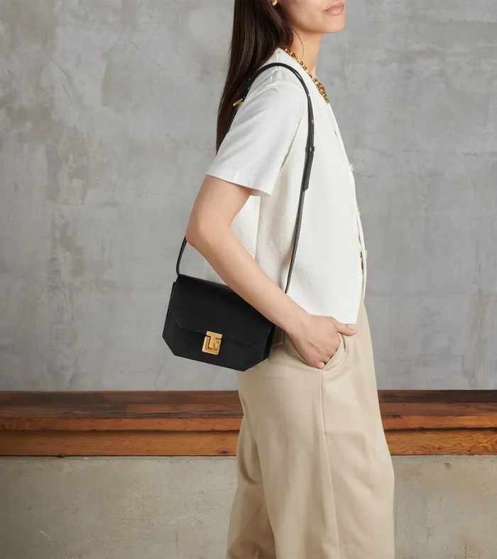 Le Tanneur Crossbody Bags Women Small Shoulder Bag In Smooth Leather Black