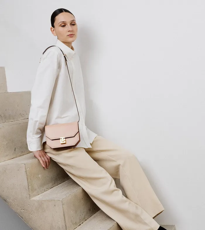 Le Tanneur Crossbody Bags Women Small Shoulder Bag In Smooth Leather Powder Pink