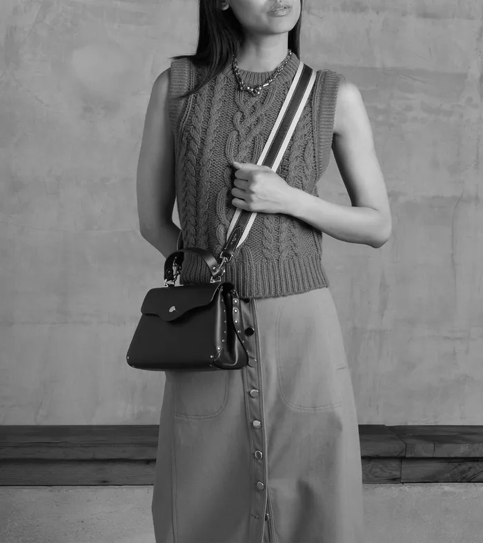 Le Tanneur Handbags Women Small Handbag In Smooth Leather Mahogany Brown