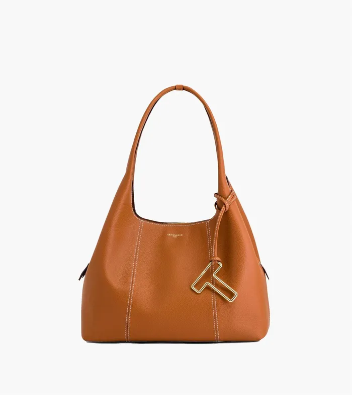 Le Tanneur Totes and Shoulder Bags Women MediumSized Shoulder Bag In Grained Leather Brown Tan Le Tanneur Totes and Shoulder Bags Women MediumSized Shoulder Bag In Grained Leather Brown Tan
