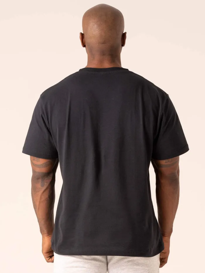 Lifting Club TShirt 8211 Black Men Ryderwear Tops
