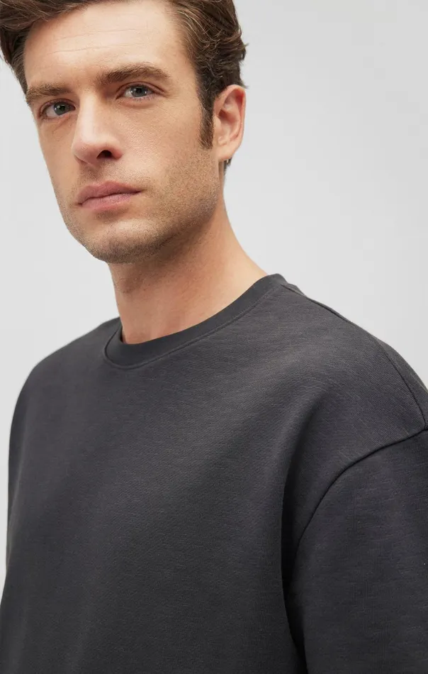 Men Drop Shoulder TShirt In Pirate Black Mavi Jeans TShirts Men Drop Shoulder TShirt In Pirate Black Mavi Jeans TShirts