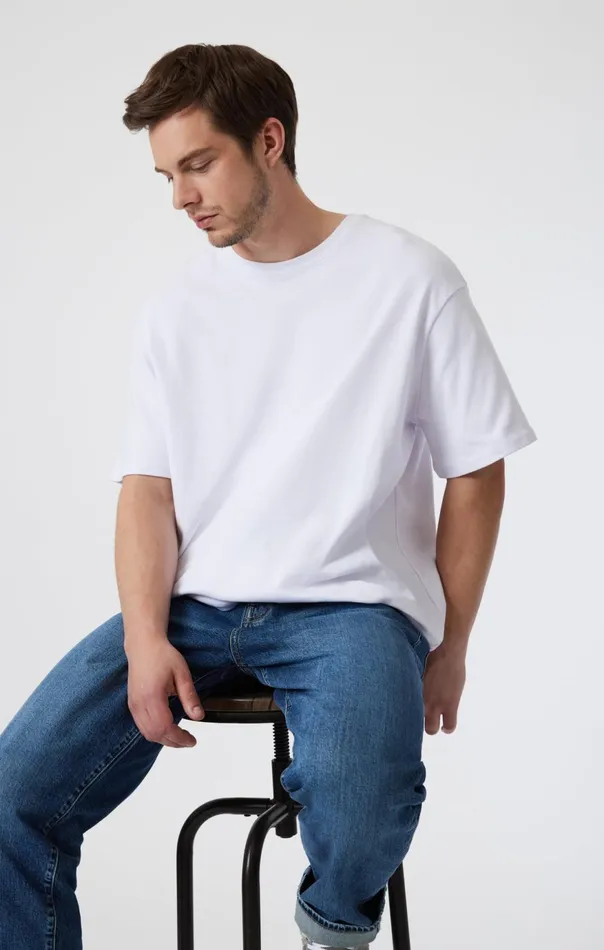 Men Drop Shoulder TShirt In White Mavi Jeans TShirts Men Drop Shoulder TShirt In White Mavi Jeans TShirts