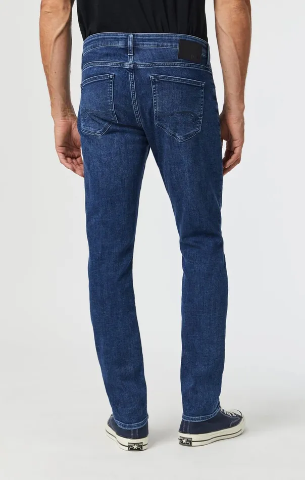 Men Jake Slim Leg In Evening Sky Feather Blue Mavi Jeans Denim