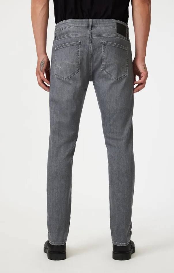 Men Jake Slim Leg In Light Smoke Feather Blue Mavi Jeans Denim