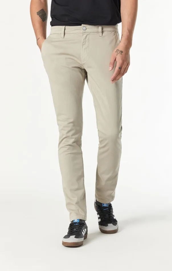Men Johnny Slim Leg Chino In Laurel Oak Twill Mavi Jeans Pants
