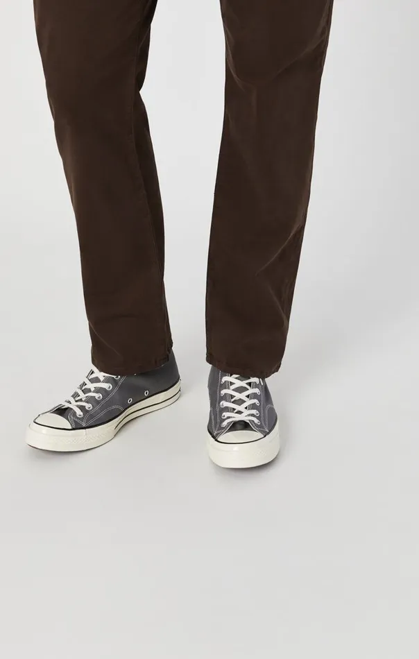 Men Matt Relaxed Straight Leg In Coffee Bean Twill Mavi Jeans Pants Men Matt Relaxed Straight Leg In Coffee Bean Twill Mavi Jeans Pants