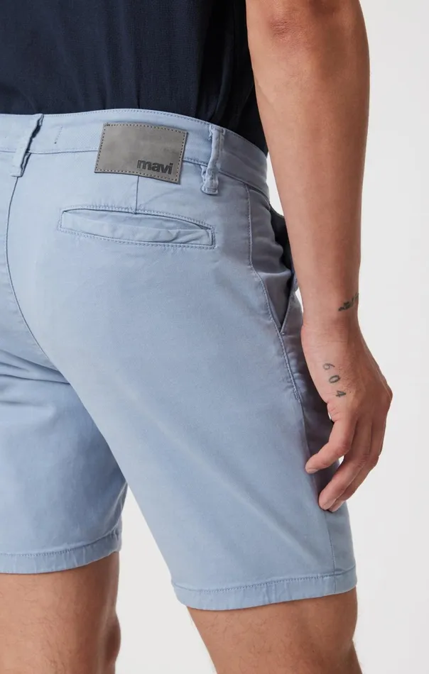 Men Noah Shorts In Mountain Spring Luxe Twill Mavi Jeans Shorts