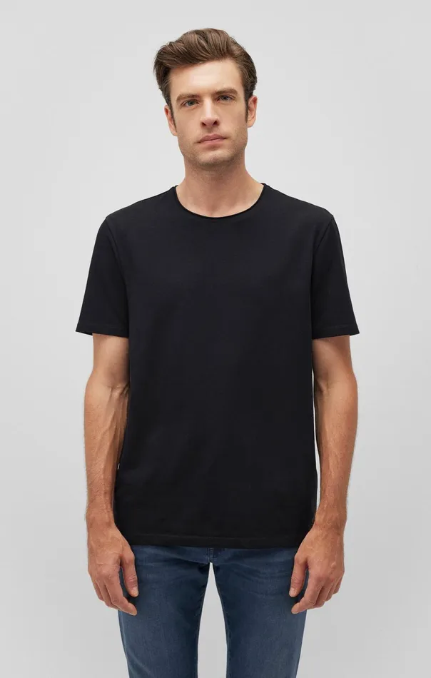 Men Short Sleeve TShirt In Black Mavi Jeans TShirts Men Short Sleeve TShirt In Black Mavi Jeans TShirts