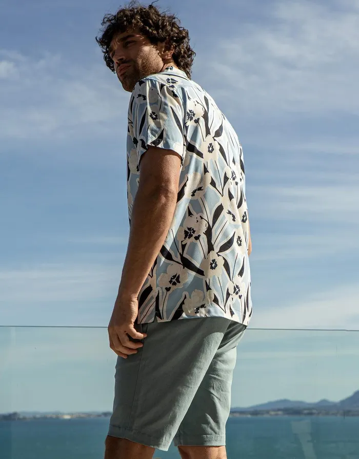 Men Sky Blue Floral Print Short Sleeve Shirt Sky Blue Threadbare Shirts Men Sky Blue Floral Print Short Sleeve Shirt Sky Blue Threadbare Shirts
