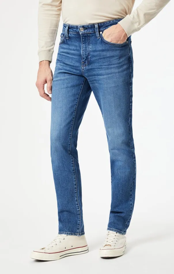 Men Steve Athletic Fit In Dark Brushed Recycled Blue Mavi Jeans Denim Men Steve Athletic Fit In Dark Brushed Recycled Blue Mavi Jeans Denim