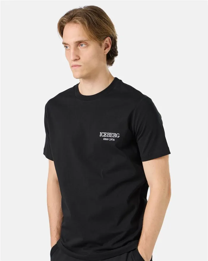 Men TSHIRTS AND POLO Iceberg Black Crewneck Sweatshirt With Embroidered Iceberg Logo Men TSHIRTS AND POLO Iceberg Black Crewneck Sweatshirt With Embroidered Iceberg Logo