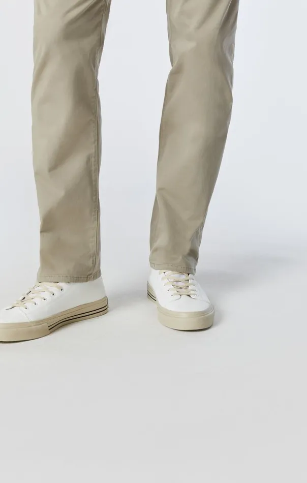 Men Zach Straight Leg In Beige Twill Mavi Jeans Pants