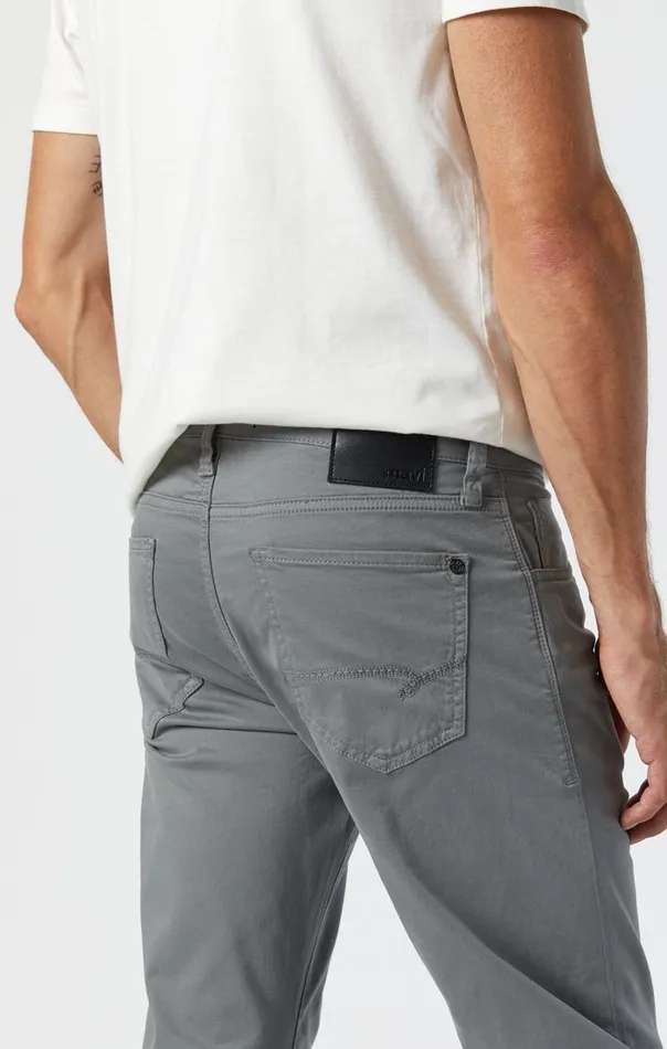 Men Zach Straight Leg In Grey Twill Mavi Jeans Pants Men Zach Straight Leg In Grey Twill Mavi Jeans Pants