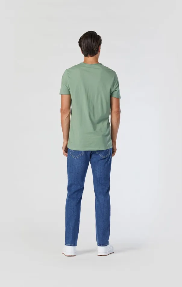 Men Zach Straight Leg Jeans In Mid Indigo Brushed Williamsburg Mavi Jeans Denim Men Zach Straight Leg Jeans In Mid Indigo Brushed Williamsburg Mavi Jeans Denim