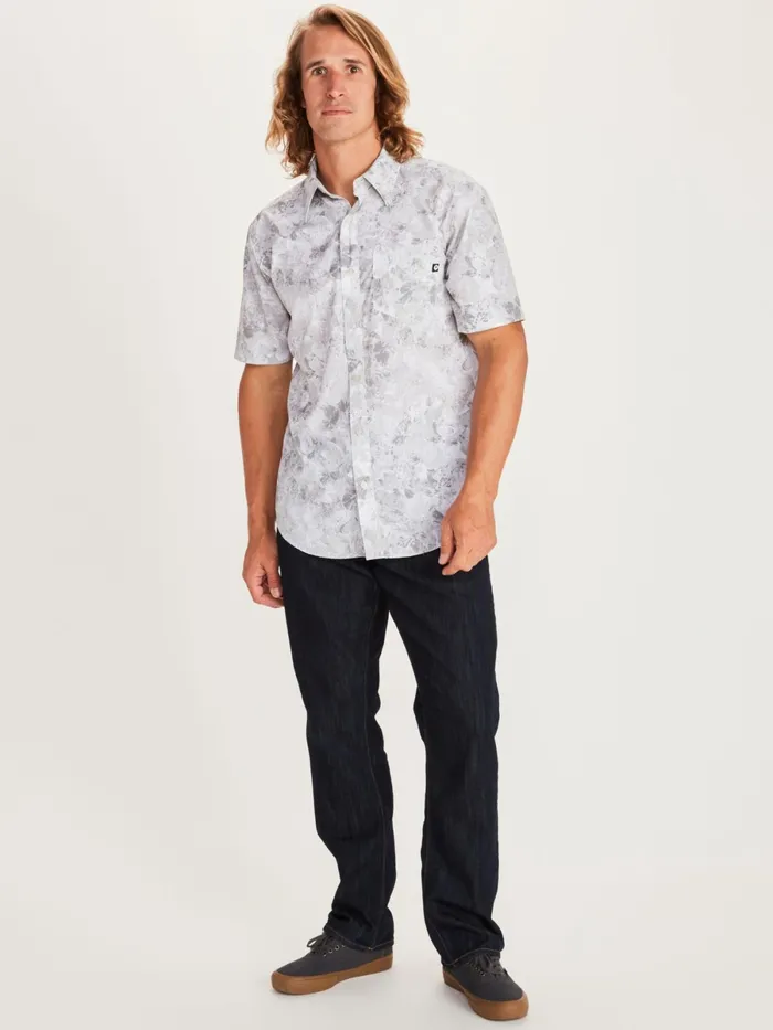 Mens ShortSleeve Shirts Marmot Bennett Peak ShortSleeve Shirt Light Grey Leaf Camo