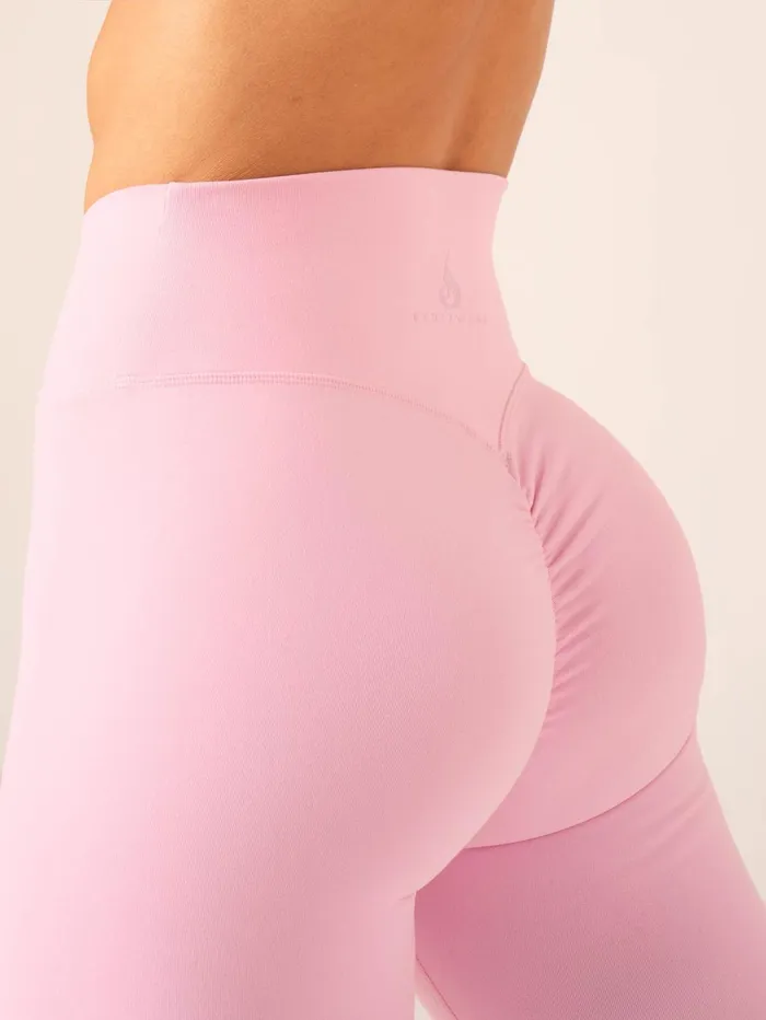 Momentum Cross Over Scrunch Leggings 8211 Candy Pink Women Ryderwear Leggings