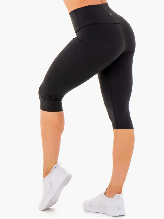 Motion High Waisted Capri Leggings 8211 Black Women Ryderwear Leggings