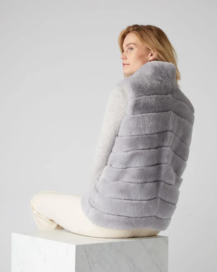 NPeal Coats and Jackets Women Rex Fur Ribbed Gilet In Light Grey