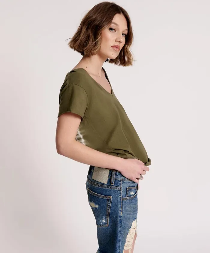 One Teaspoon Organic Tees Women Organic Peace Scoop Neck Tee